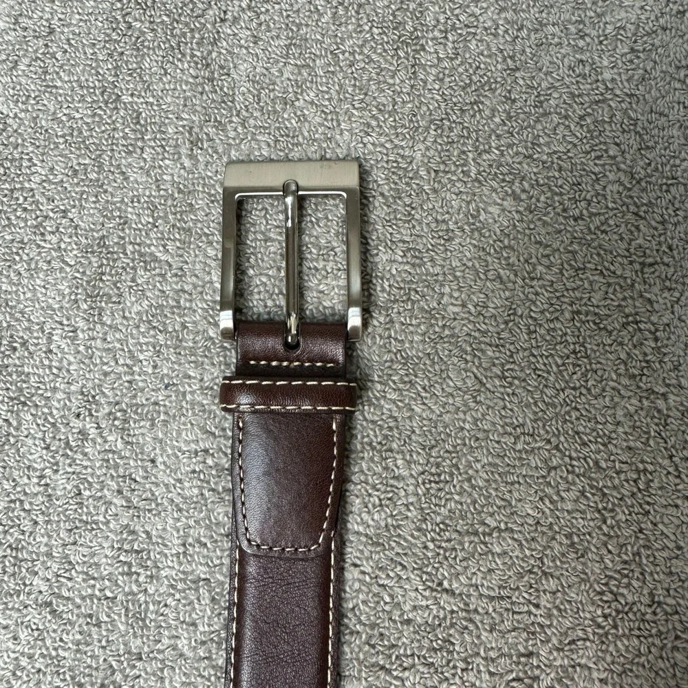 Johnston & Murphy Mens Brown Leather Dress Belt 38 Silver Buckle 75-0540